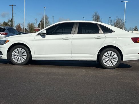Used 2019 Volkswagen Jetta S image 7