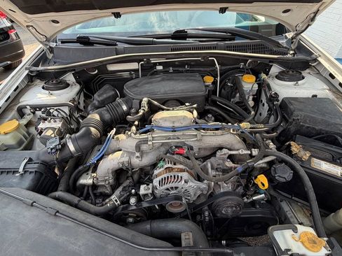Used 2007 Subaru Outback 2.5i AWD/4WD image 14