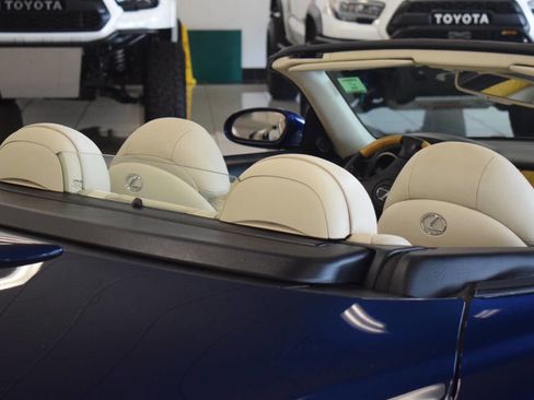 Used 2002 Lexus SC 430 Convertible RWD image 50