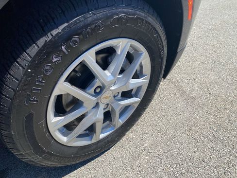 Used 2022 Chevrolet Equinox LS AWD/4WD image 7