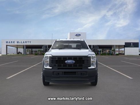 New 2026 Ford F450 4x4 SuperCab Super Duty image 6