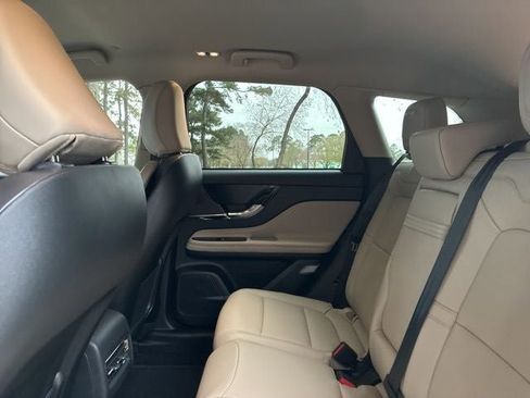 New 2026 Lincoln Corsair Premiere image 22