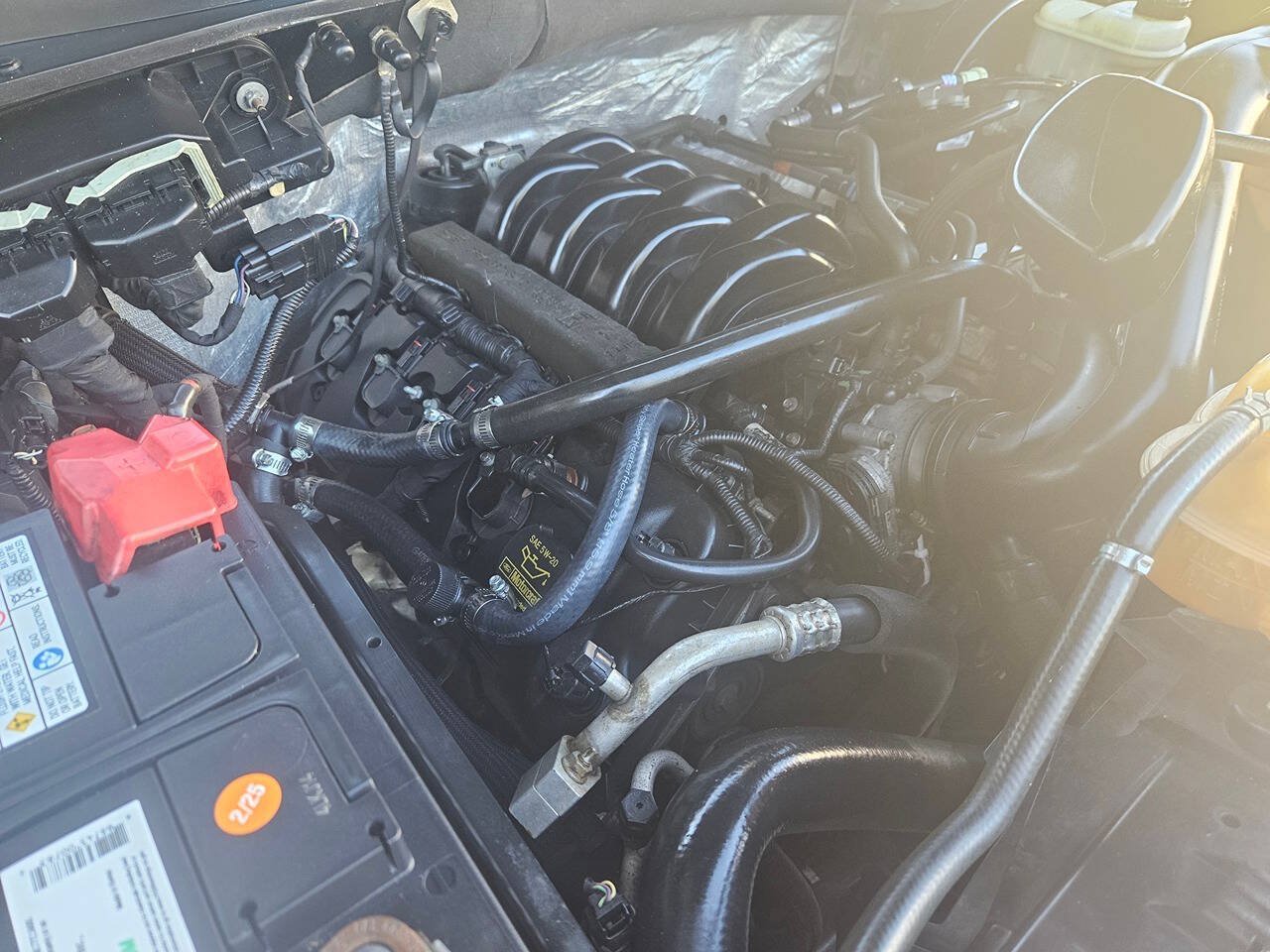 Used 2015 Ford F150 XLT RWD image 30