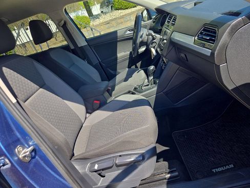Used 2019 Volkswagen Tiguan S w/ Driver Assistance Package AWD/4WD image 26