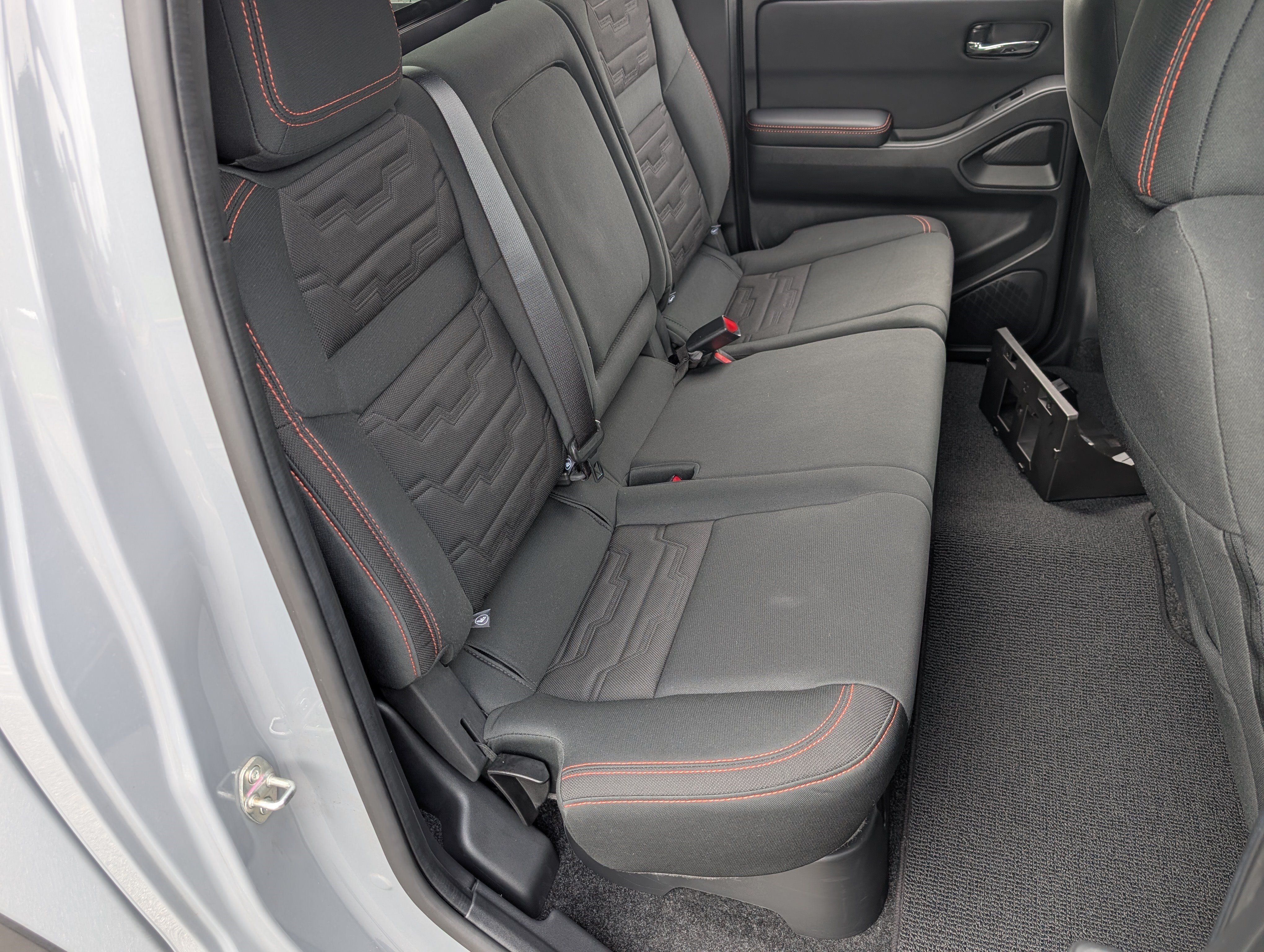 Used 2025 Nissan Frontier PRO-4X w/ Interior Protection Package AWD/4WD image 19
