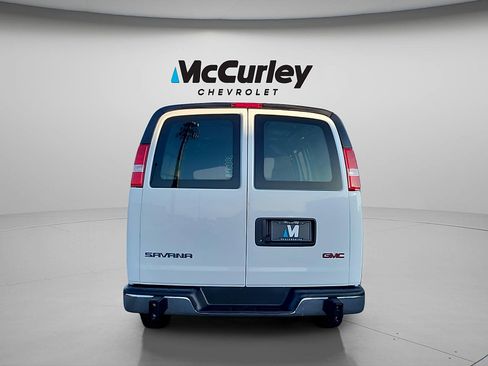 Used 2025 GMC Savana 2500 w/ Driver Convenience Package RWD image 6