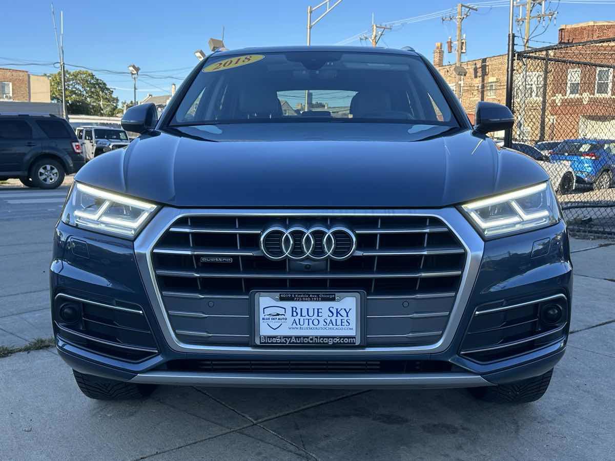 Used 2018 Audi Q5 Prestige AWD/4WD image 2