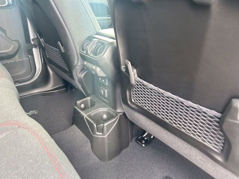 New 2024 Jeep Wrangler Unlimited Rubicon w/ Technology Group image 41