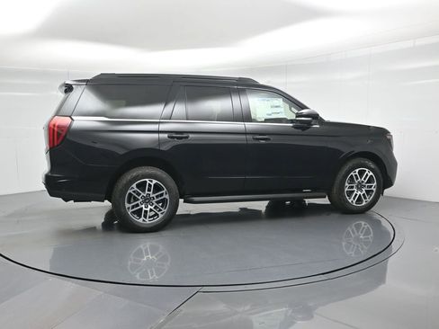 New 2025 Ford Expedition Active image 33