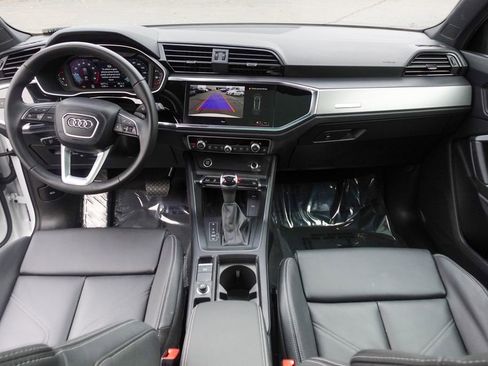 Used 2025 Audi Q3 2.0T Premium w/ Convenience Package image 26