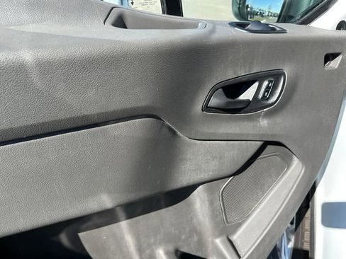 Used 2024 Ford Transit 250 Low Roof w/ Exterior Upgrade Package image 17