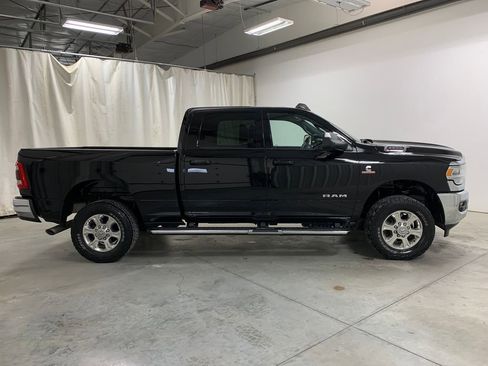 Used 2022 RAM 2500 Big Horn w/ Level C Equiment Group image 12