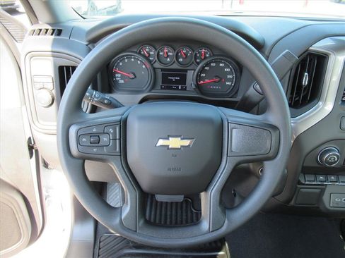New 2025 Chevrolet Silverado 1500 W/T image 15