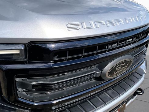 Used 2020 Ford F250 Lariat AWD/4WD image 30