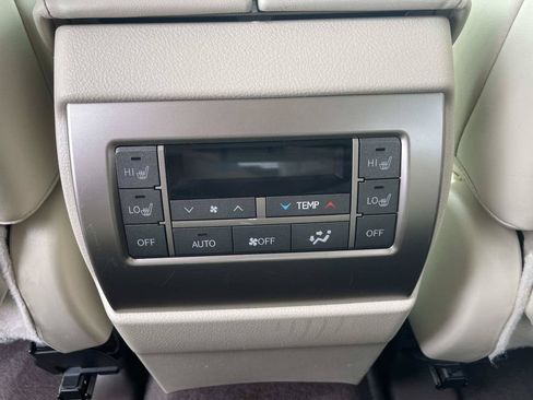 Used 2018 Lexus GX 460 Premium AWD/4WD image 13