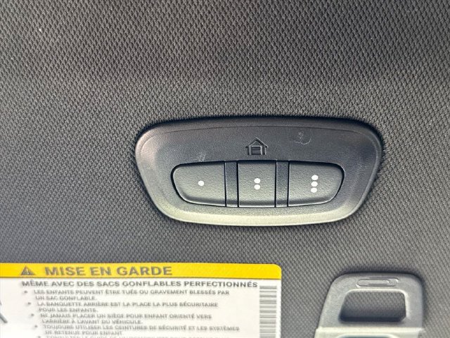 Used 2023 Jeep Grand Cherokee Overland w/ Luxury Tech Group IV AWD/4WD image 25