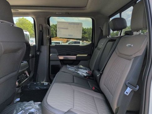 New 2026 Ford F250 Platinum w/ Platinum Plus Package AWD/4WD image 14