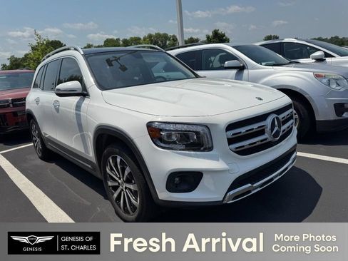 Used 2022 Mercedes-Benz GLB 250 image 1