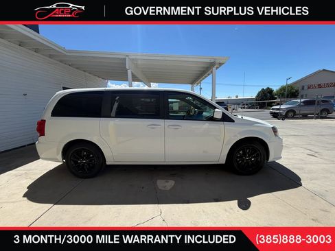Used 2019 Dodge Grand Caravan GT w/ Safety Sphere Group FWD image 5