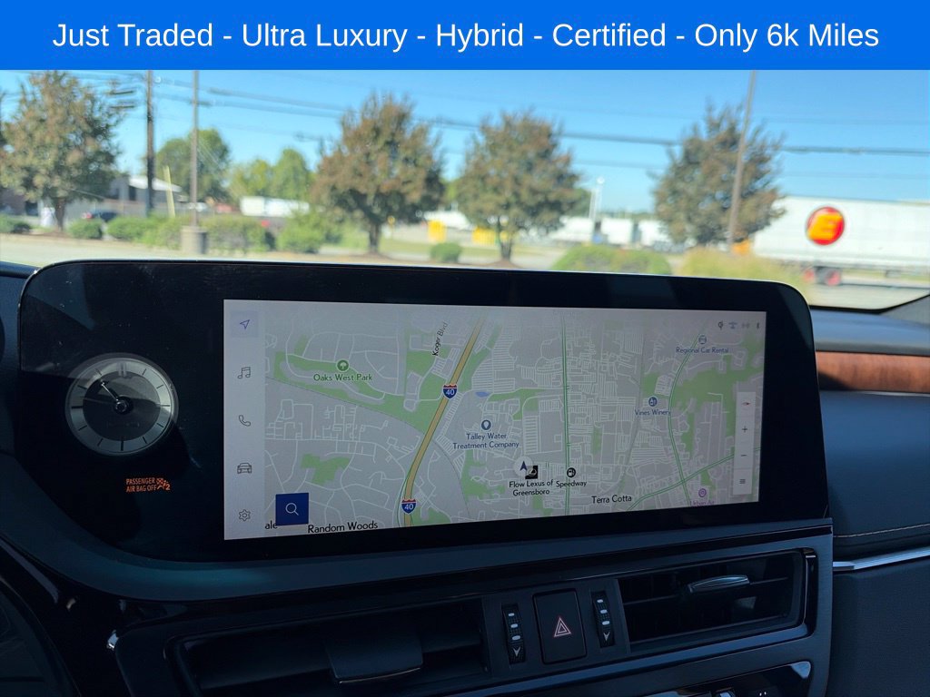 Used 2025 Lexus ES 350 Ultra Luxury w/ Accessory Package (Z1) FWD image 10
