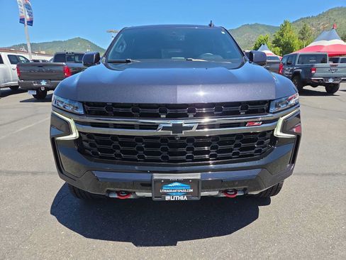 Used 2022 Chevrolet Tahoe Z71 w/ Luxury Package AWD/4WD image 14