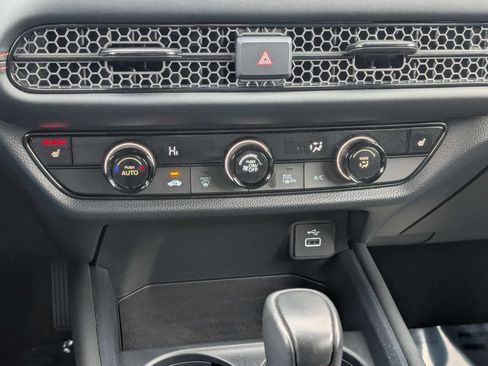 Used 2023 Honda HR-V Sport image 23