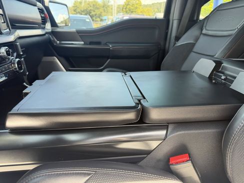 Used 2025 Ford F150 Raptor AWD/4WD image 18
