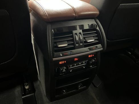 Used 2015 BMW X5 xDrive50i AWD/4WD image 29
