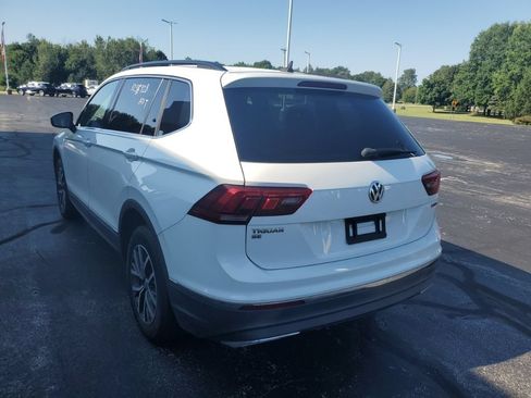 Used 2020 Volkswagen Tiguan SE AWD/4WD image 7