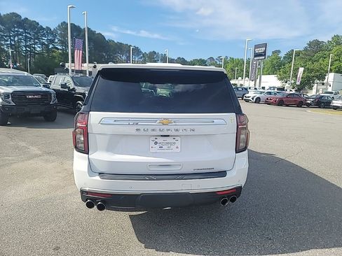 Used 2023 Chevrolet Suburban Premier w/ Advanced Technology Package image 6