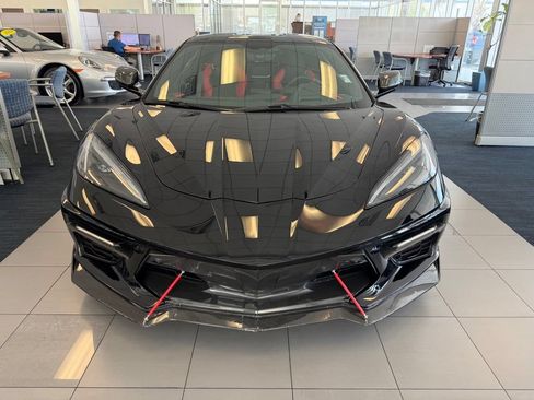 Used 2020 Chevrolet Corvette Stingray Preferred Cpe w/ 2LT Preferred Equipment Group RWD image 14