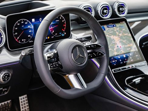 New 2026 Mercedes-Benz CLE 300 4MATIC Coupe image 17