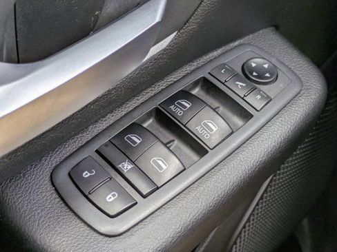 Used 2019 RAM 1500 Big Horn AWD/4WD image 23