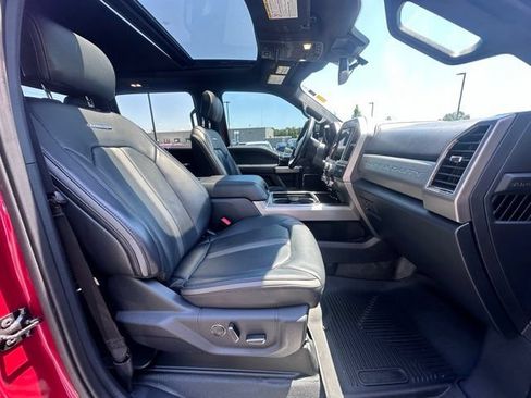 Used 2022 Ford F350 Platinum w/ Tremor Off-Road Package AWD/4WD image 30