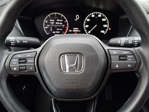 Certified 2023 Honda HR-V LX image 12