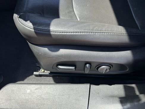 Used 2020 Chevrolet Malibu Premier FWD image 11