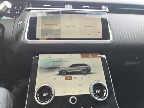 Used 2021 Land Rover Range Rover Velar S AWD/4WD image 18