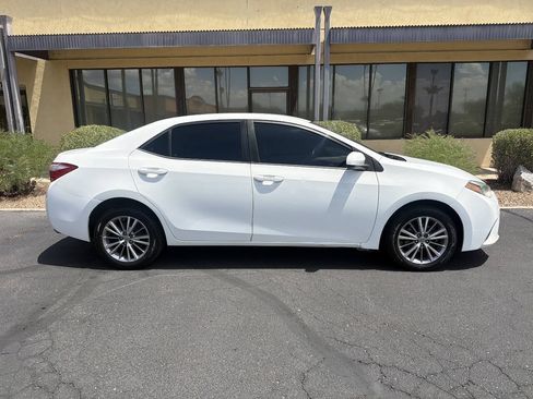 Used 2014 Toyota Corolla LE w/ Protection Package FWD image 11
