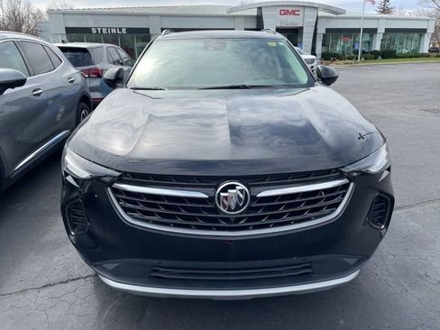 Used 2022 Buick Envision Essence w/ Technology Package I image 2