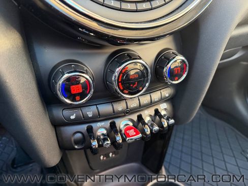 Used 2020 MINI Cooper S image 24