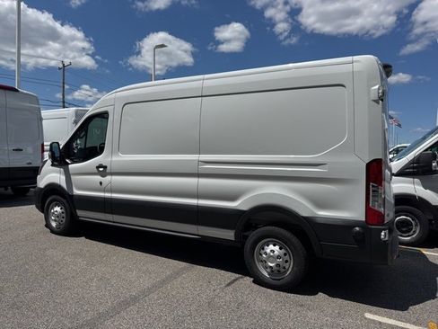 New 2025 Ford Transit 250 148 Medium Roof Extended AWD image 5