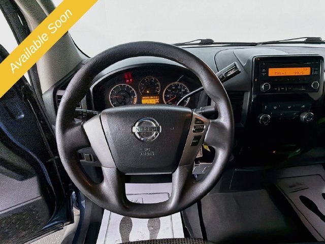Used 2014 Nissan Titan SV AWD/4WD image 11