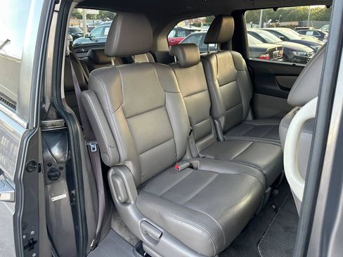 Used 2013 Honda Odyssey EX-L image 33