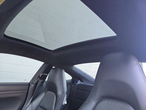 Used 2016 Porsche 911 Carrera S image 13