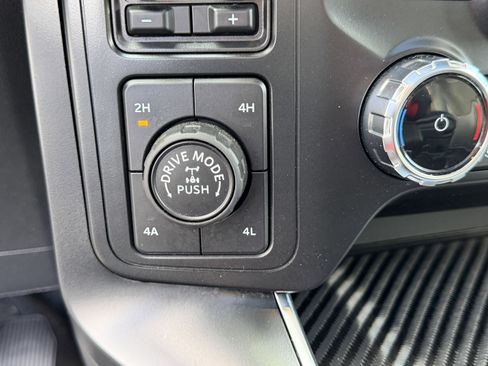 Certified 2024 Ford F150 Raptor image 21