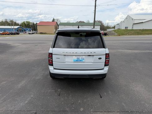 Used 2018 Land Rover Range Rover HSE AWD/4WD image 4