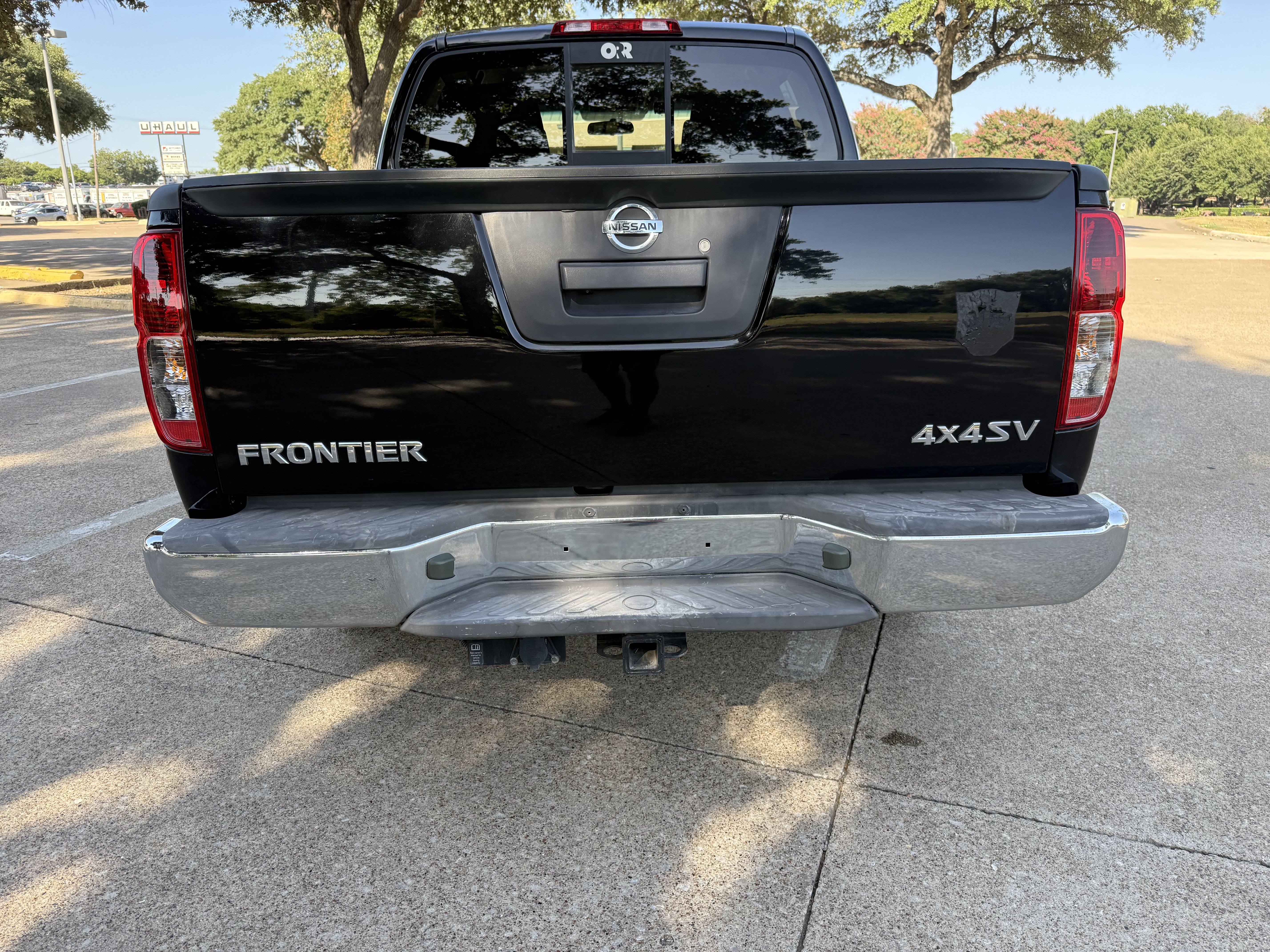 Used 2020 Nissan Frontier SV w/ SV Utility Package AWD/4WD image 6