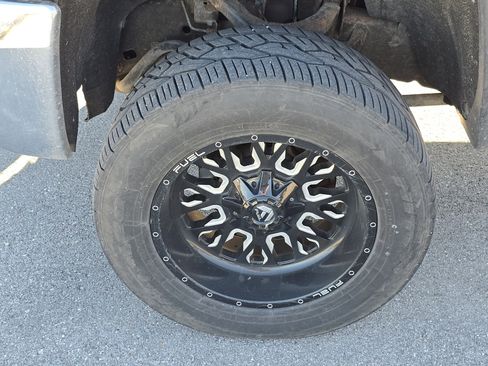 Used 2018 GMC Sierra 2500 4x4 Crew Cab w/ Sierra Convenience Package image 13