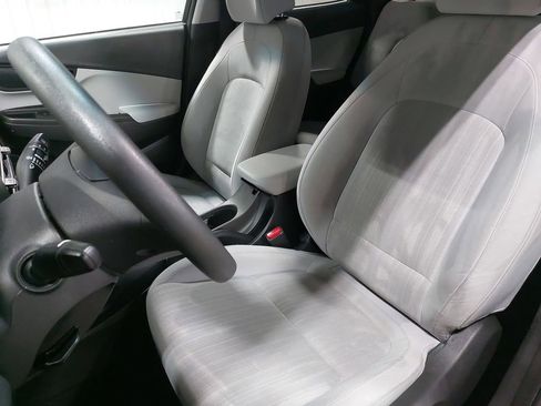 Used 2023 Hyundai Kona SEL image 14