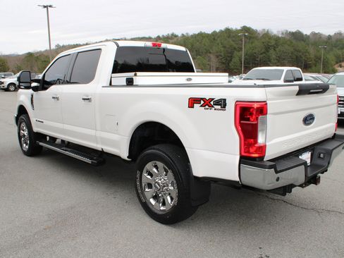 Used 2018 Ford F250 Lariat w/ Lariat Ultimate Package image 5